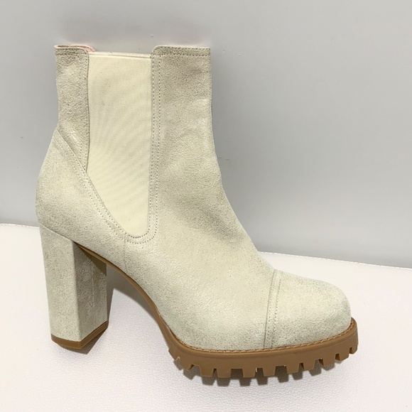 Stuart Weitzman Beige Leather Goring Lug Sole Wenda Almond Toe Block Heel Bootie - Picture 4 of 12